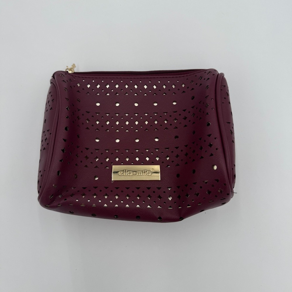Ella + Mila Travel Mate Women's Wine Faux Leather Cutout Design Zipper Closure